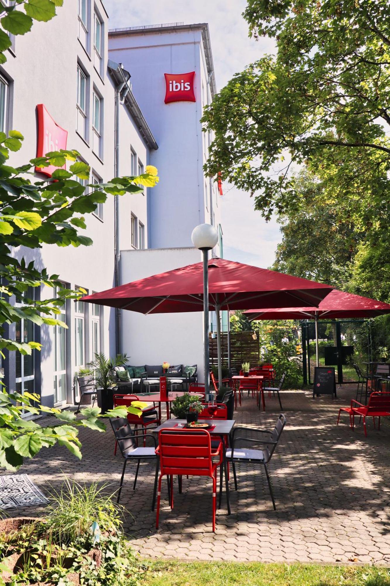 ibis Hotel Regensburg City Buitenkant foto